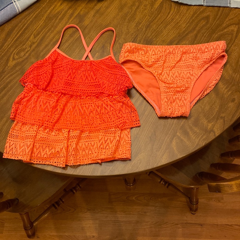 Girls swimsuit